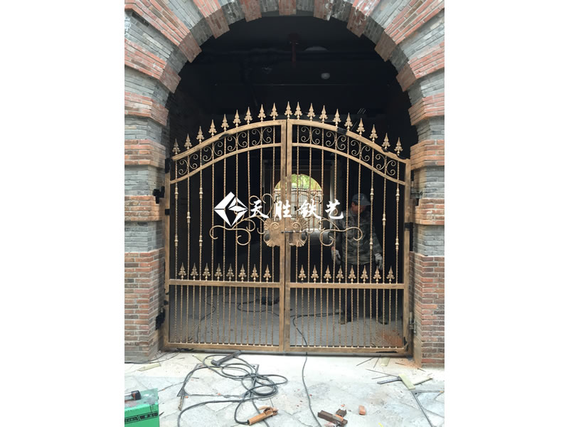 铁艺大门